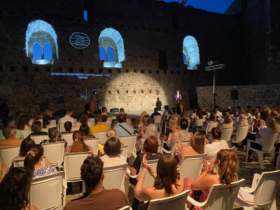 pocetak-12-teatra-u-tvrdjavi1