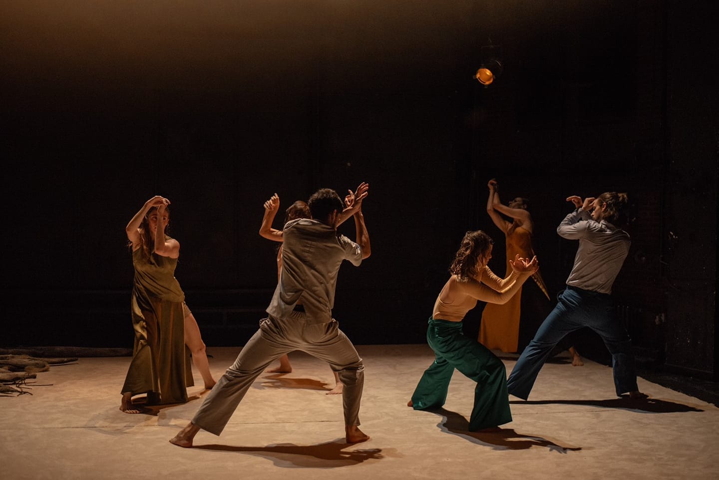 simbolika-zrtvovanja-kroz-plesni-teatar3