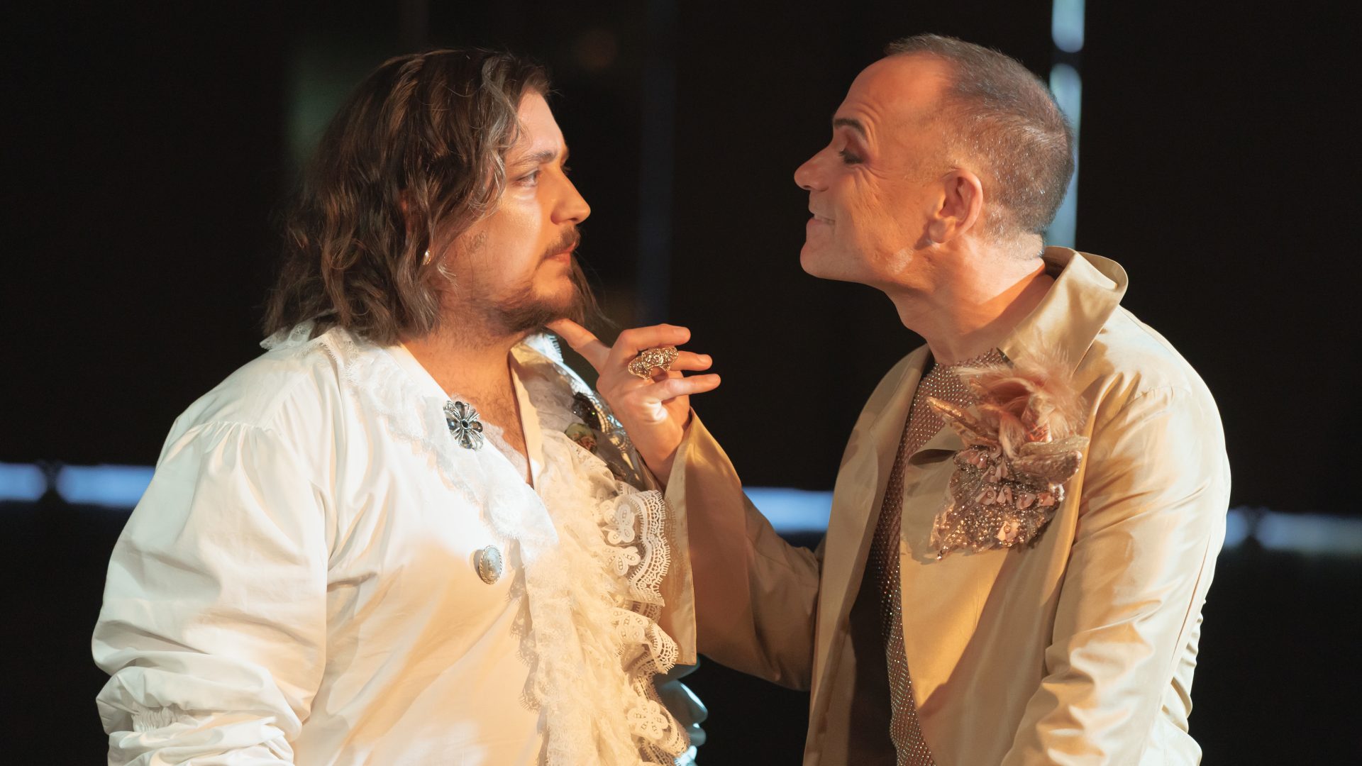 slika-dorijana-greja-sutra-premijerno-u-jdp-u3